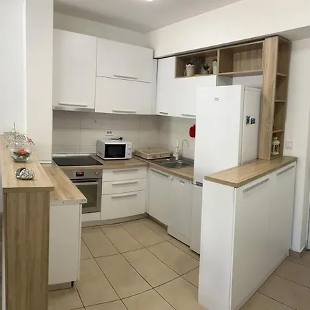 Prime Urban Elegance In