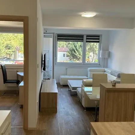 Prime Urban Elegance In Διαμέρισμα *